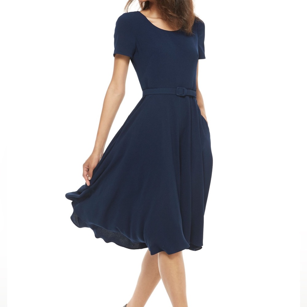 Gal Meets Glam Women’s Fit and Flare Morgan Shirt Sleeve Dress